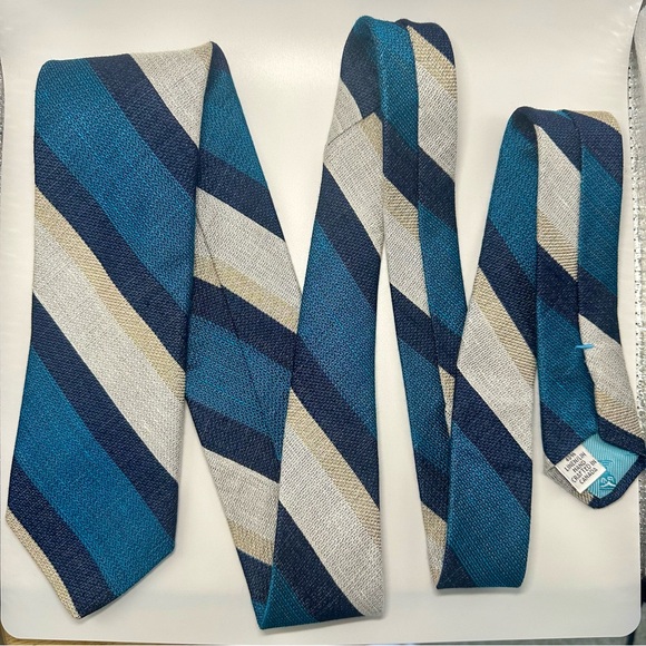NWT Dion Silk/Linen Blend Classic Striped Tie MSRP $135 - Picture 6 of 7